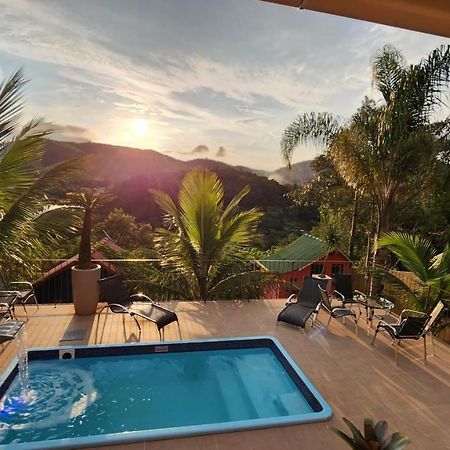 Suites Sunset Miguel Pereira Exterior foto